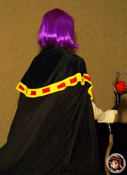 Thanks much to Obsessedswithanime.com for putting up pictures of me from Sakuracon